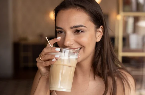 girl drinking coffee